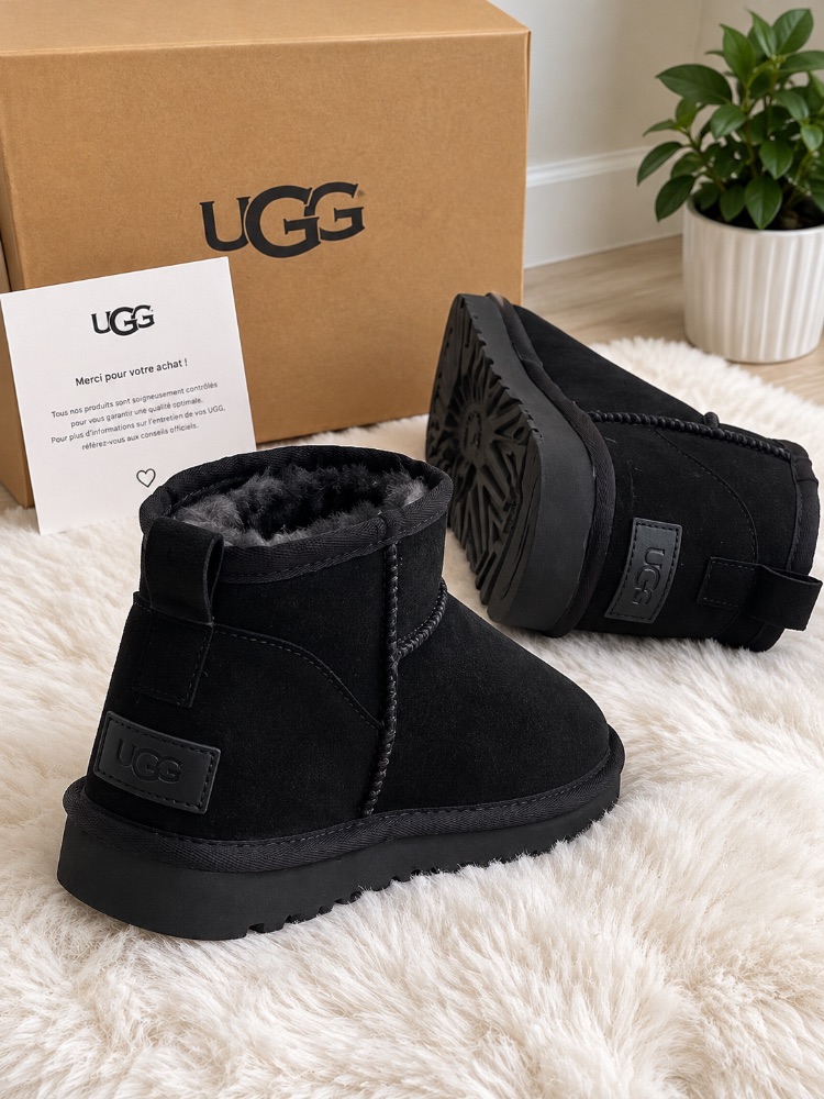 UGG Boots UGG noires fourrées