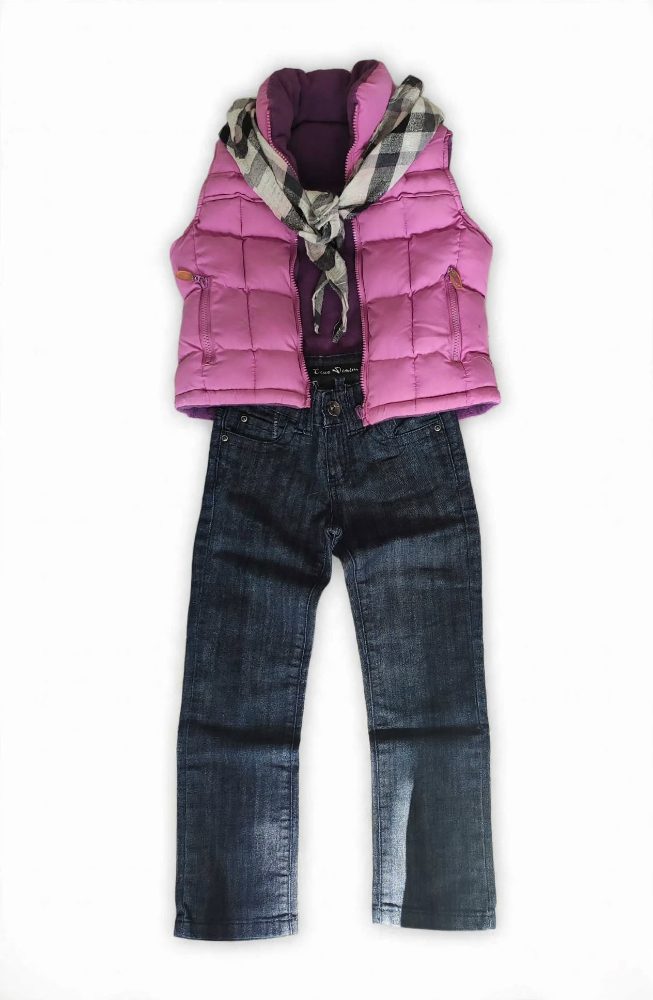 True Denim Ensemble enfant gilet rose et jean True Denim + foulard