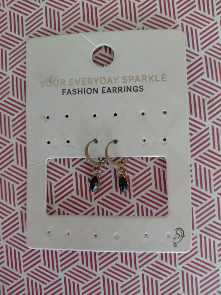 Sans marque Boucles d'oreilles lozange noir en or