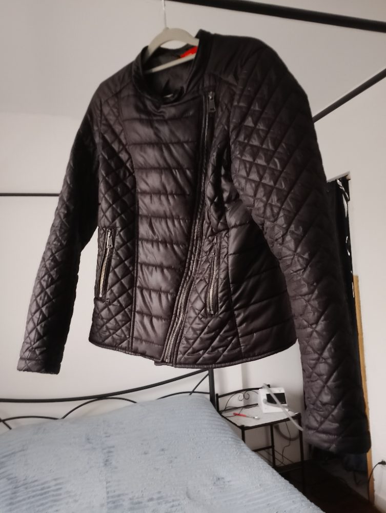 Sans marque Veste matelassée noire zippée