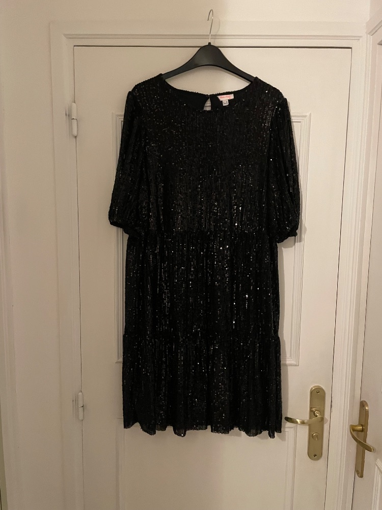 Baby Angel Robe Baby Angel noire à sequins