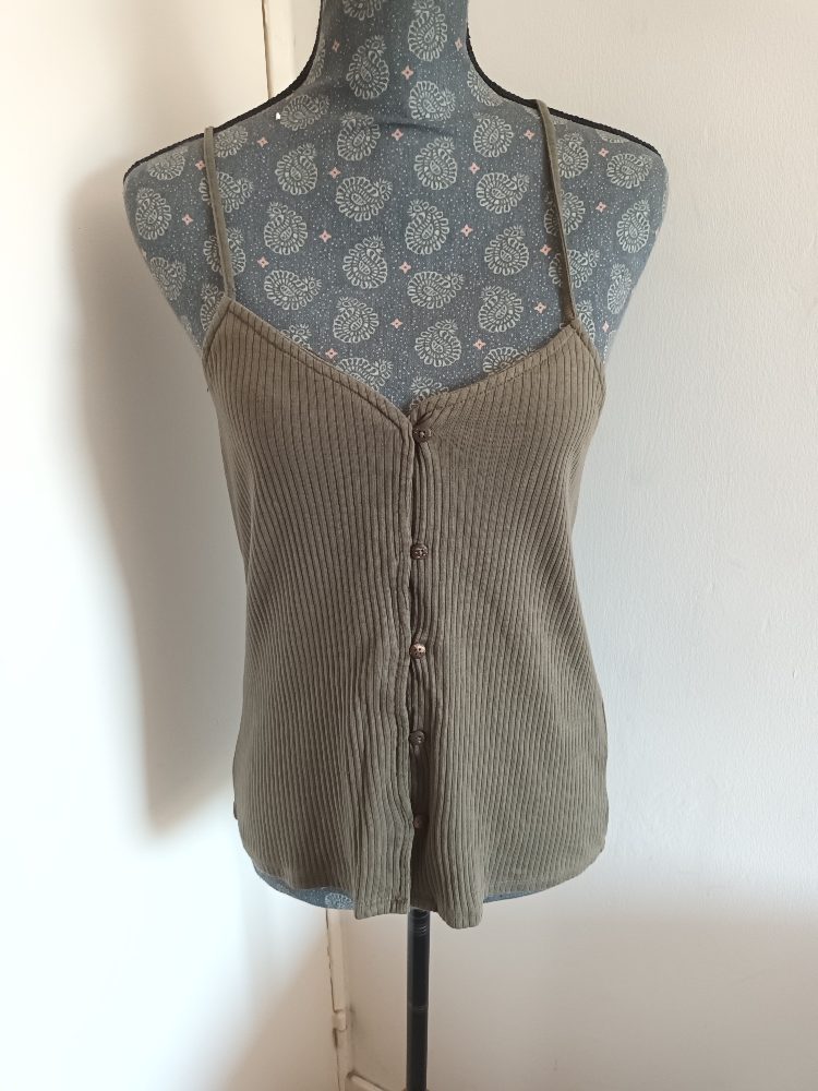 Kiabi Caraco - Tissu côtelé à boutonnière - Kaki - Kiabi - Taille S