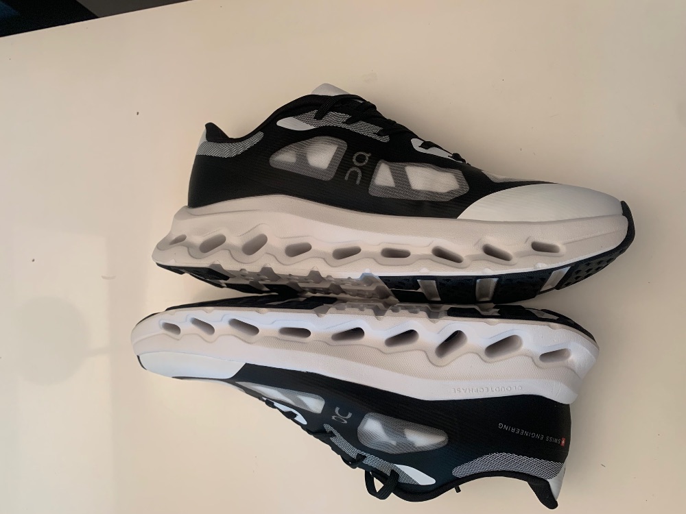 On Baskets On Running Cloud