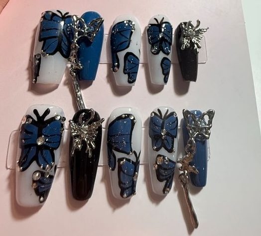 Sans marque Faux ongles réutilisables (Press-on Nails) - Taille S - Neufs