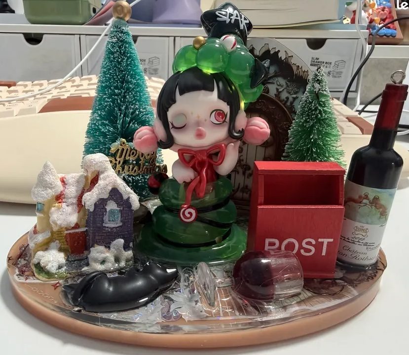 Sans marque Diffuseur de Parfum DIY - POP MART Skullpanda Noël